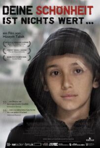 Твоя красота ничего не стоит 2012 Смотреть Онлайн Турецкое кино